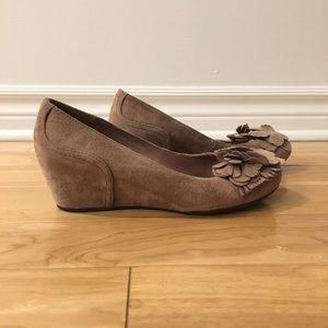 Ballerina Wedge Heels